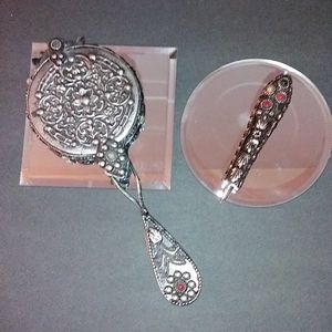 4 piece mirror and pen set